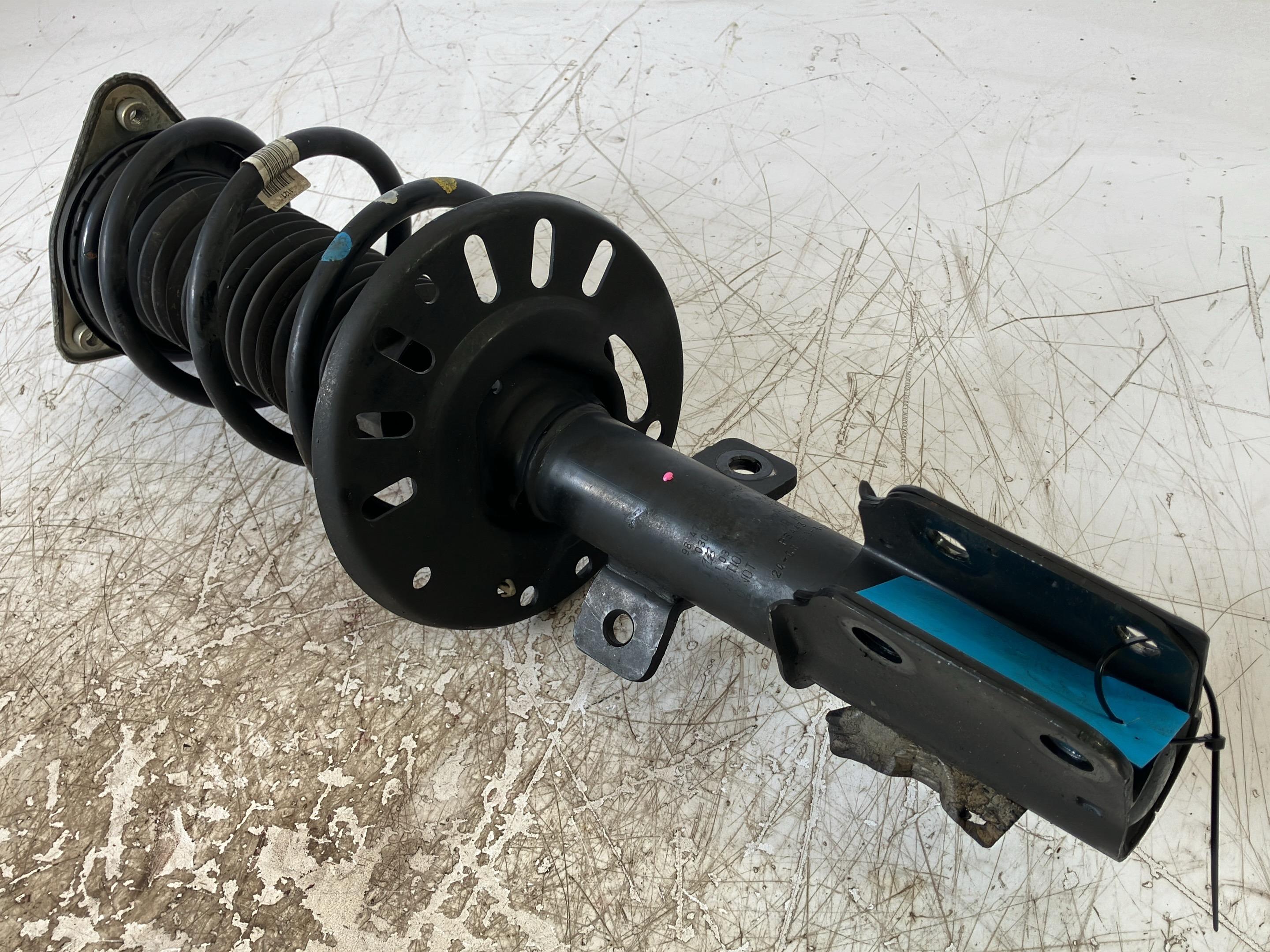Jambe de suspension avant droit OPEL Combo E Tour/Life (K9) 1.5  75 kW  102 PS (06.2018-> )
