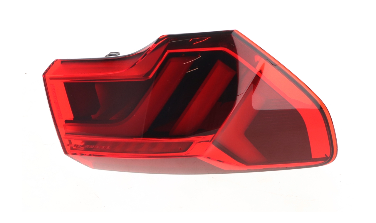 Feu arrière extérieur gauche AUDI Q3 (F3B) 35 TFSI  110 kW  150 PS (08.2018-> ) Feu arrière extérieur gauche AUDI Q3 (F3B) 35 TFSI  110 kW  150 PS (08.2018-> )