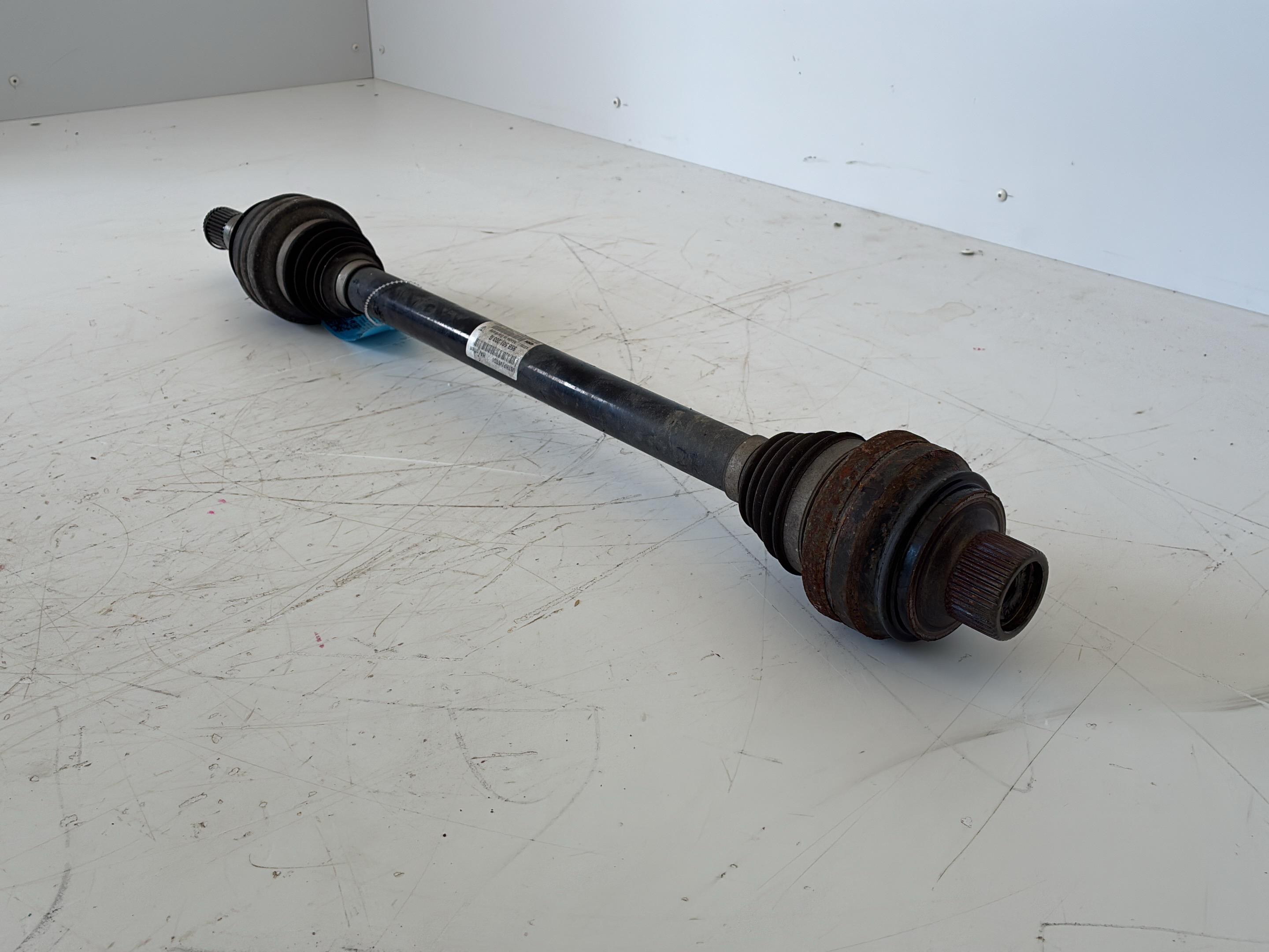 Drive shaft right rear PORSCHE Macan 1 (95B) 3.0 S Diesel  190 kW  258 PS (02.2014-> )