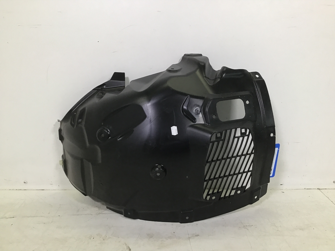 Passage de roue avant droit TOYOTA Supra (DB) 3.0 GR  250 kW  340 PS (03.2019-> )