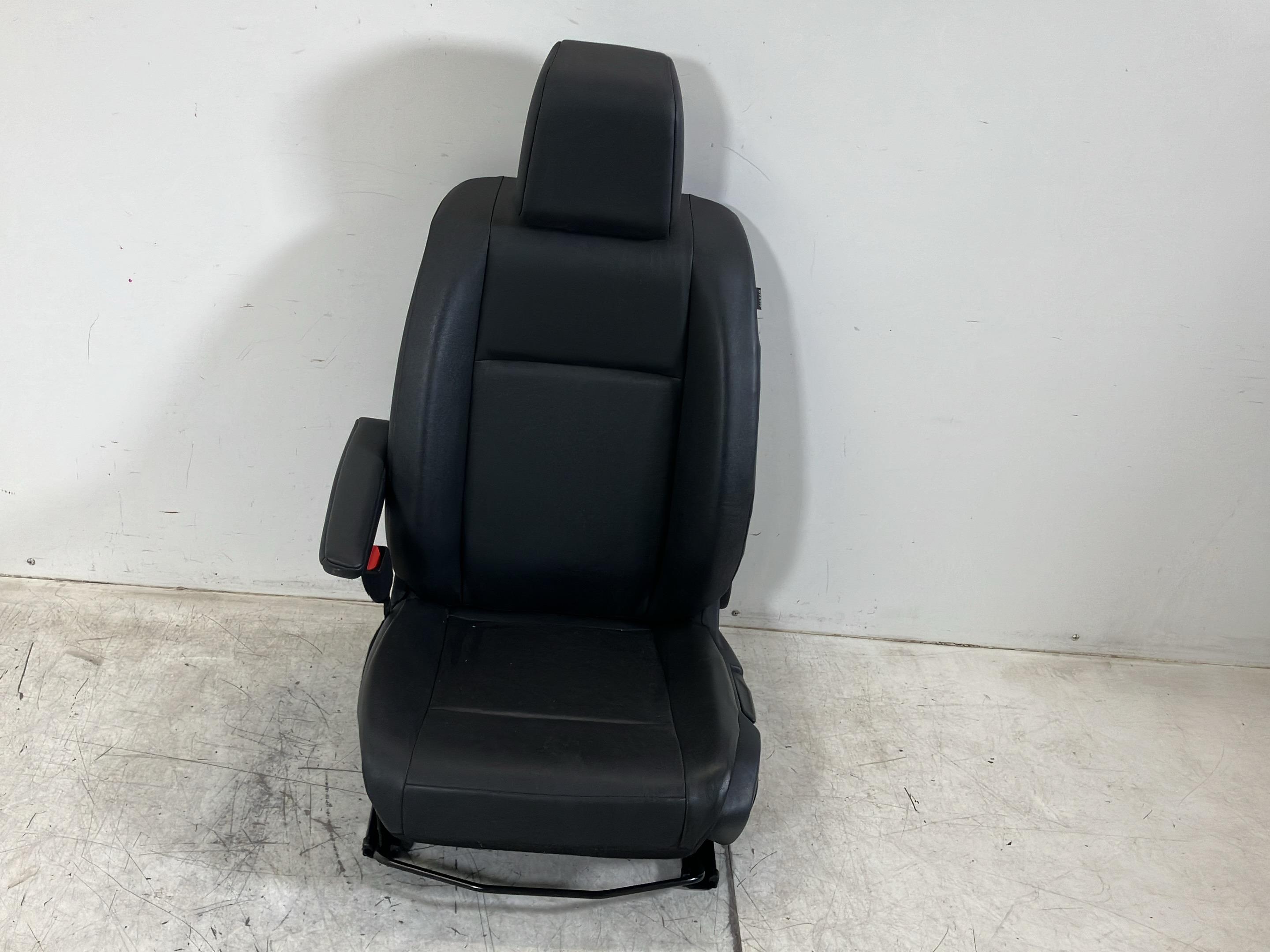 Siège avant gauche OPEL Vivaro C Kasten (K0) E-Scudo  100 kW  136 PS (11.2023-> )