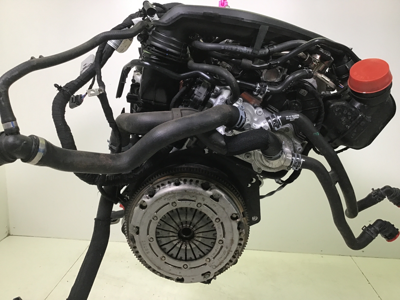 Motor ohne Anbauteile VW Golf VIII (CD) 1.5 TSI  96 kW  131 PS (07.2019-> )