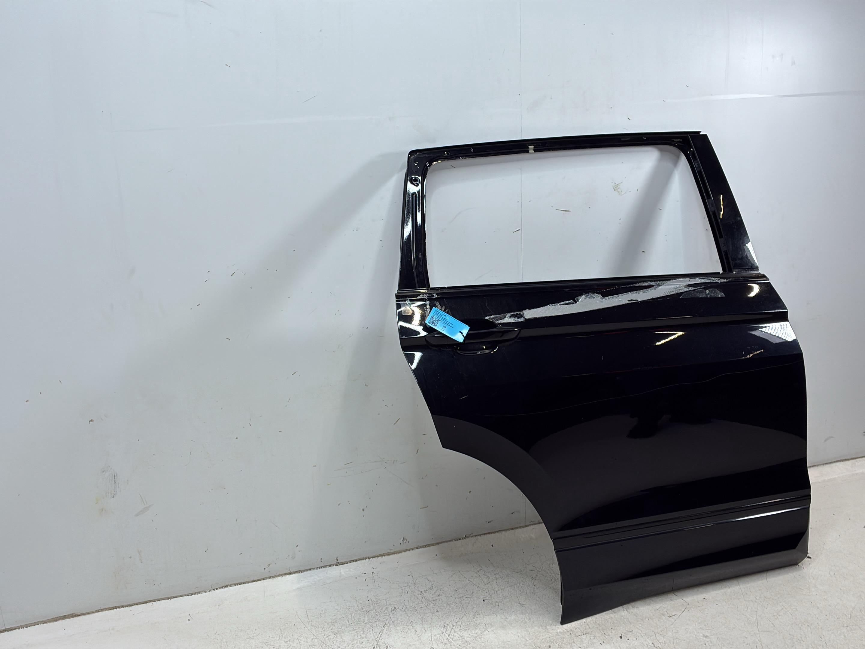 Door right rear VW Tiguan Allspace (BW2) 2.0 TDI 4motion  147 kW  200 PS (06.2020-> )