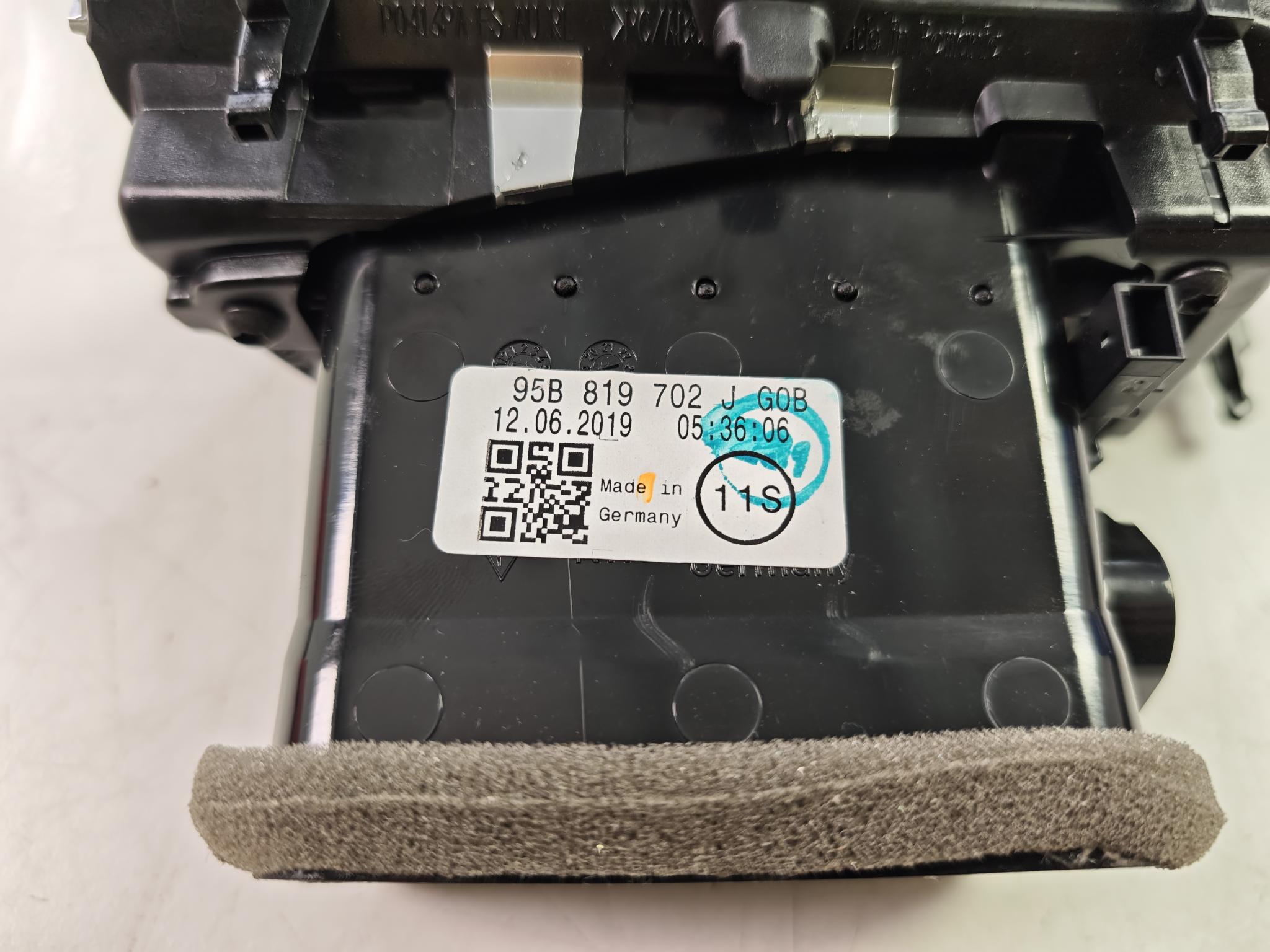 Set de decorare PORSCHE Macan 1 (95B) 2.0  180 kW  245 PS (10.2018-> )