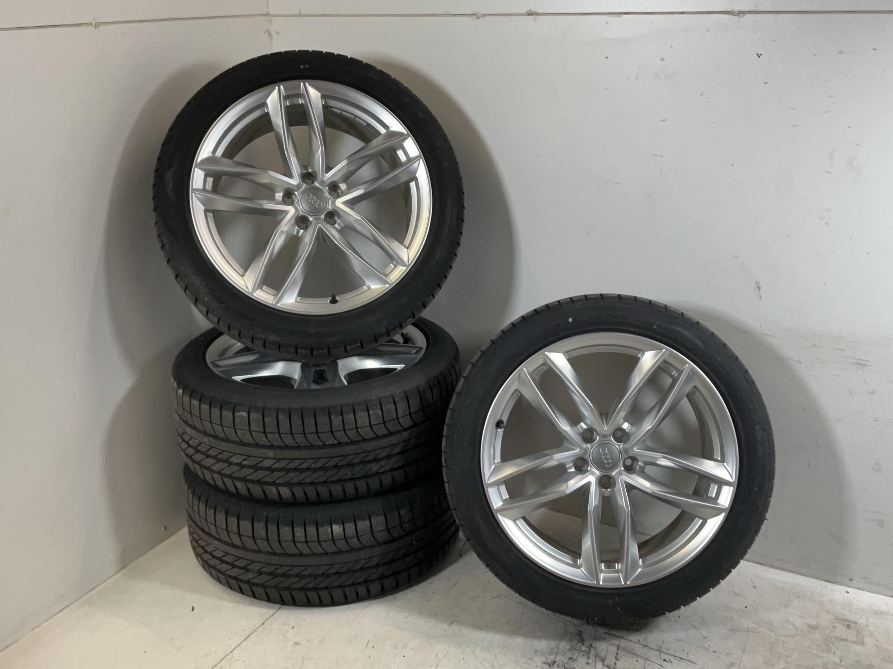 Wielen set AUDI A8 (4H) 3.0 TDI quattro  190 kW  258 PS (10.2013-01.2018)