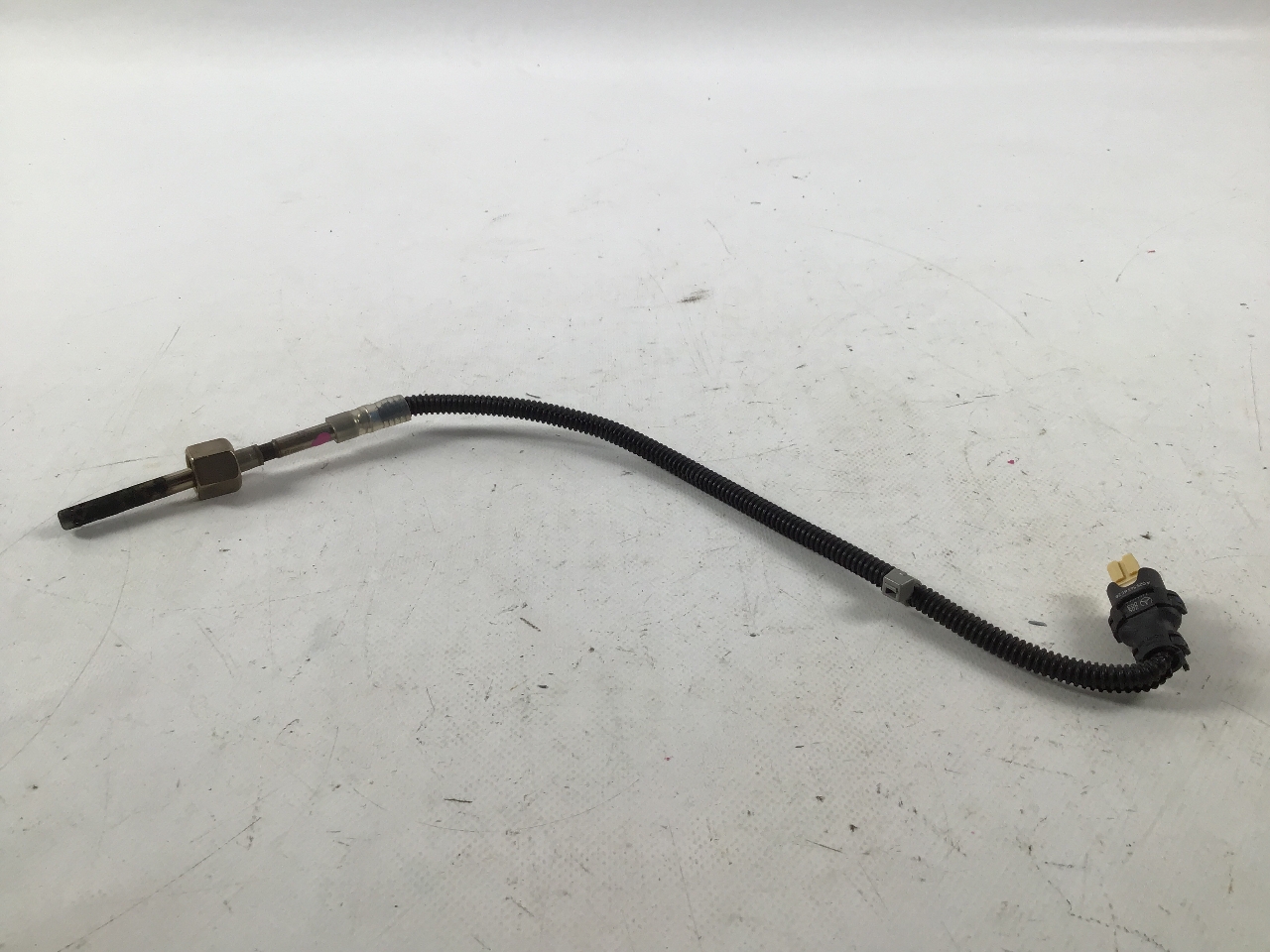 Sonde de température des gaz d'échappement MERCEDES-BENZ C-Klasse (W205) C 220 BLUETEC  125 kW  170 PS (02.2014-05.2018) Sonde de température des gaz d'échappement MERCEDES-BENZ C-Klasse (W205) C 220 BLUETEC  125 kW  170 PS (02.2014-05.2018)