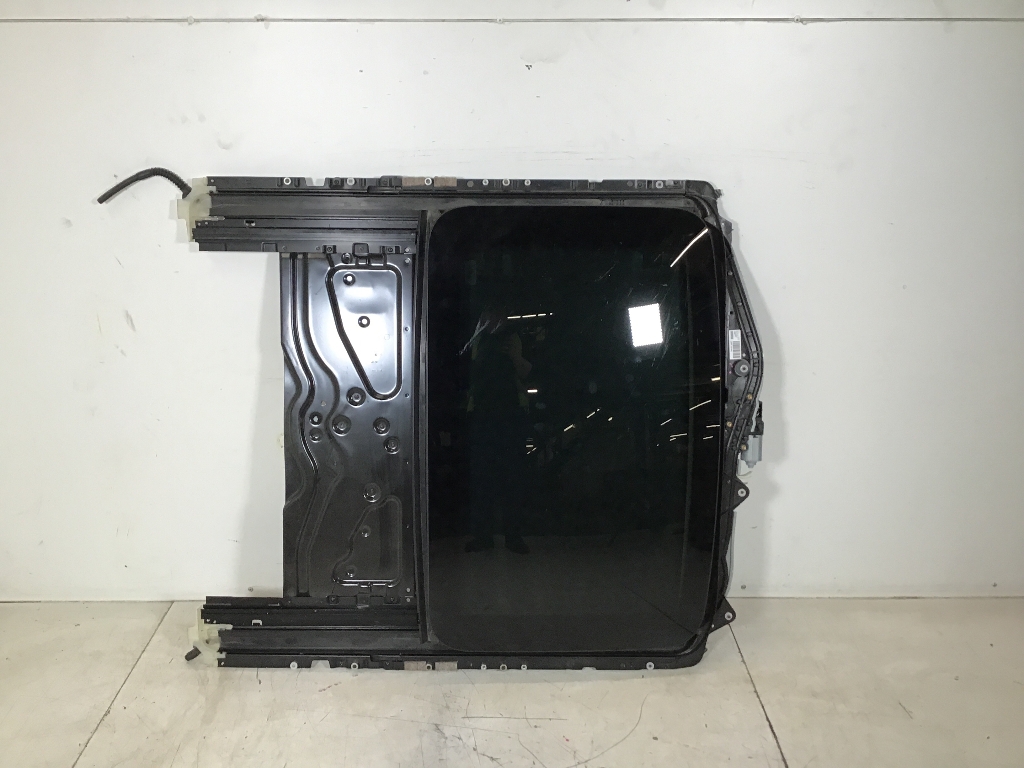 Panoramadach BMW 5er (F10) 520d xDrive  135 kW  184 PS (07.2013-06.2014) Panoramadach BMW 5er (F10) 520d xDrive  135 kW  184 PS (07.2013-06.2014)