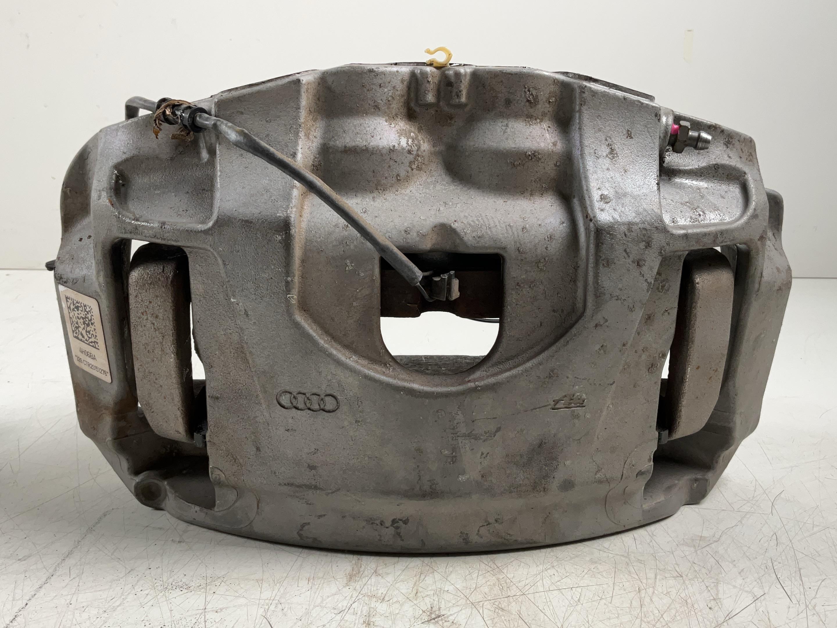 Brake caliper right front AUDI A8 (4H) 4.0 TFSI quattro  320 kW  435 PS (10.2013-12.2015)