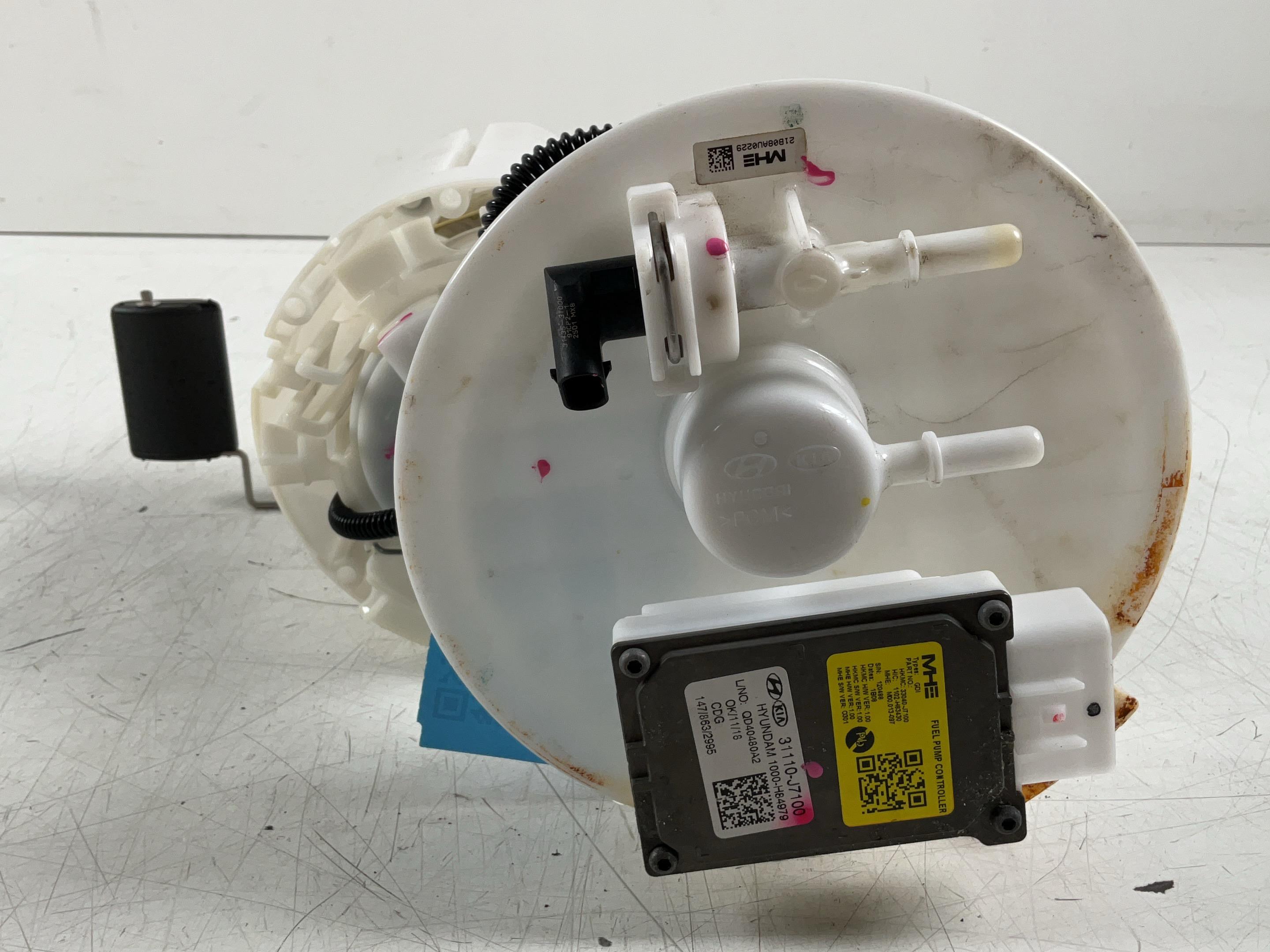 Fuel pump KIA Ceed 3 (CD) 1.5 T-GDi  118 kW  160 PS (01.2021-> )