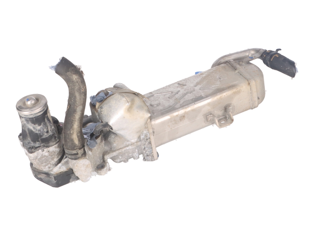Exhaust gas cooler VW Jetta IV (162, 163, AV3, AV2) 1.6 TDI  77 kW  105 PS (04.2010-07.2014) Exhaust gas cooler VW Jetta IV (162, 163, AV3, AV2) 1.6 TDI  77 kW  105 PS (04.2010-07.2014)