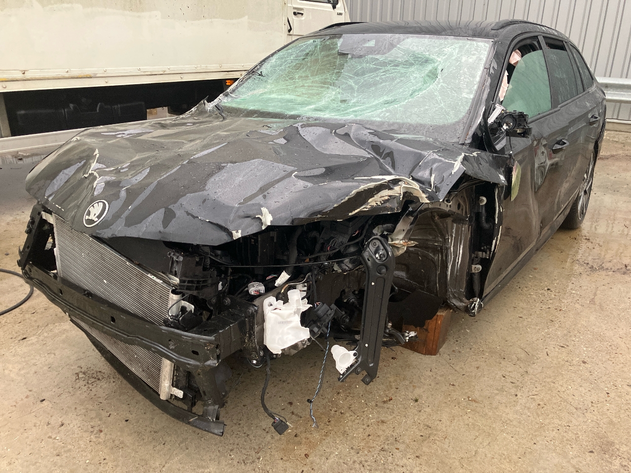 SKODA Octavia IV Combi (NX5) 2.0 TDI