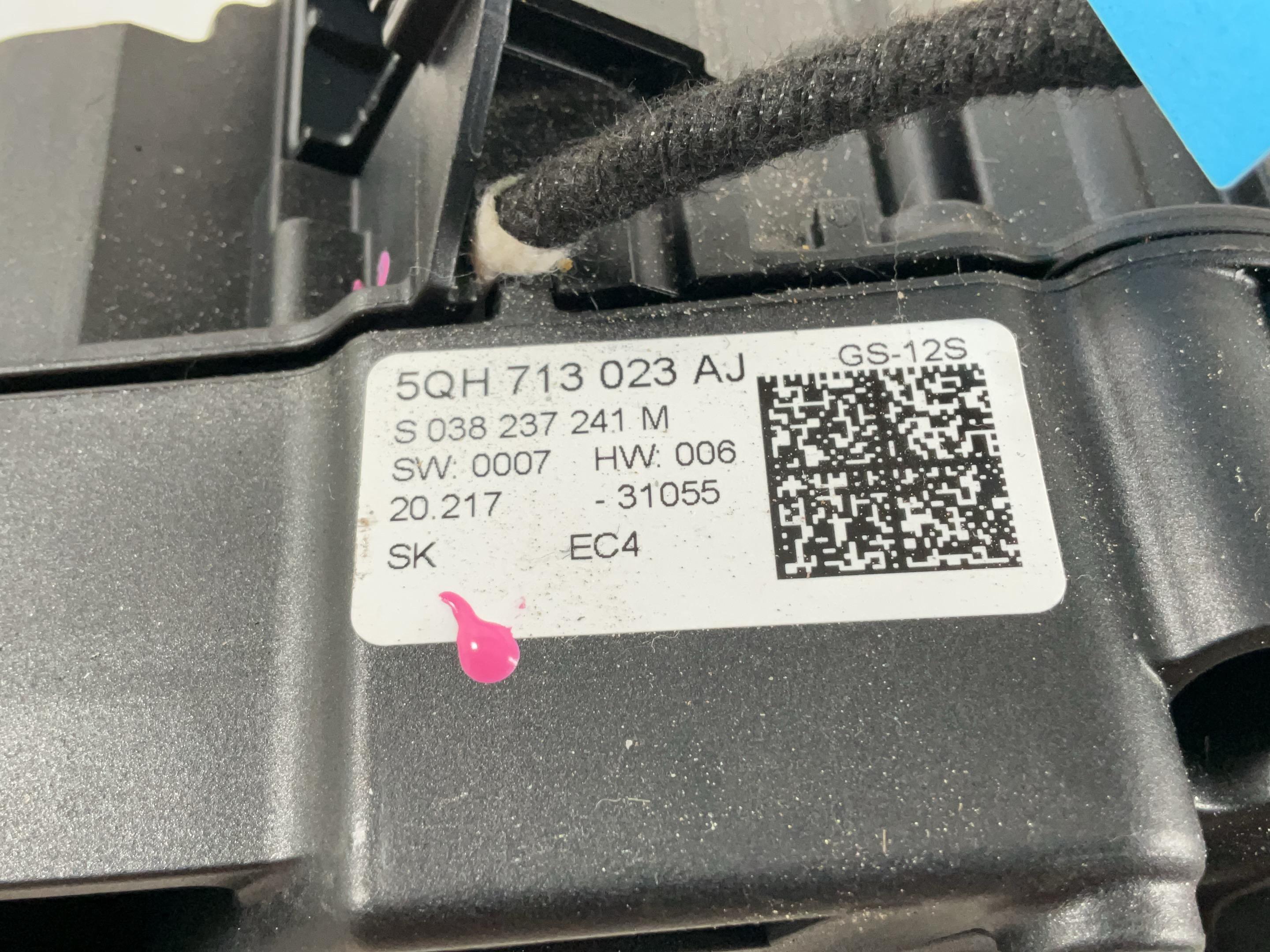 Bramka zmiany biegów VW Tiguan II (AD) 1.5 TSI  110 kW  150 PS (11.2018-> )