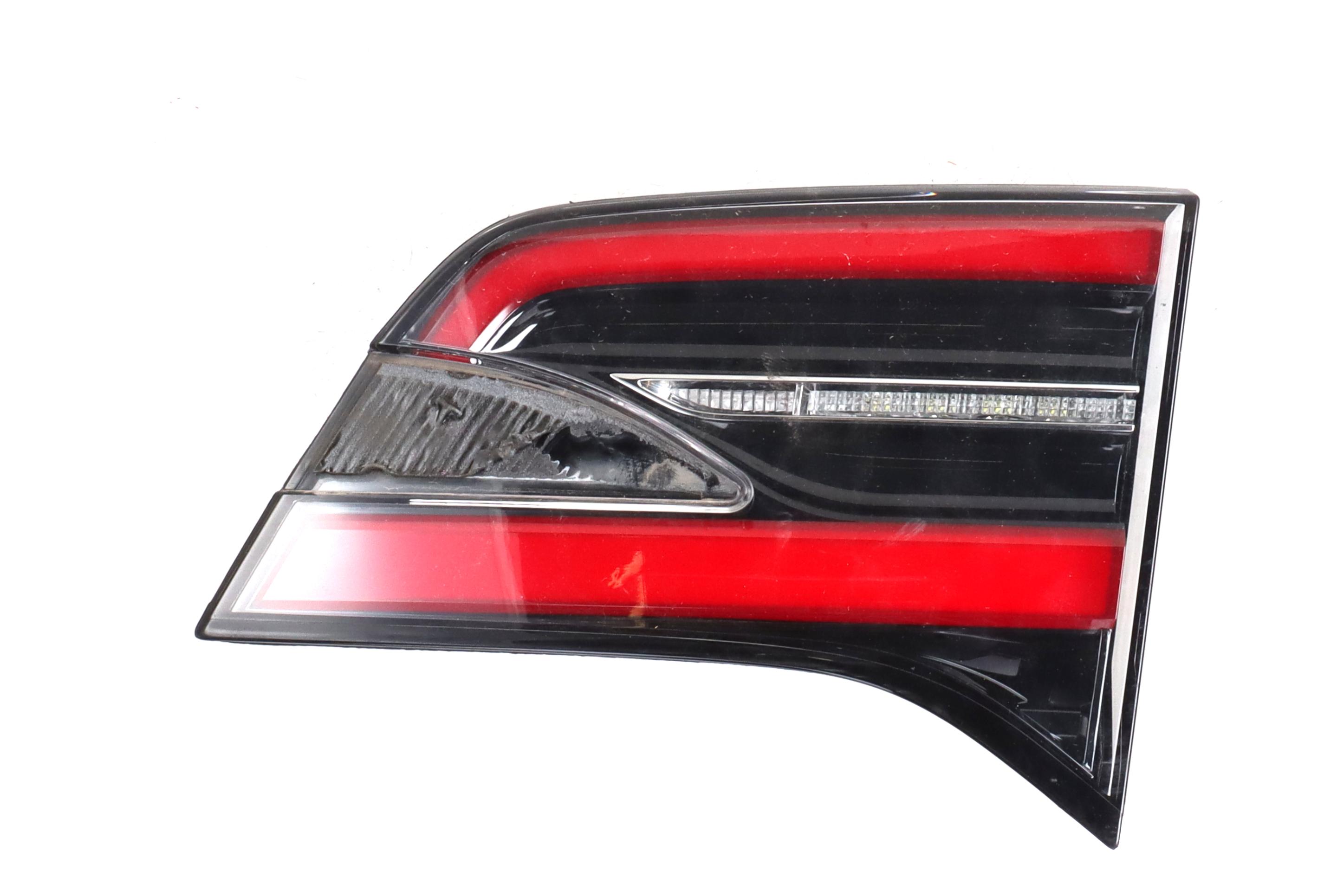 Tail-lamp inside right TESLA Model X (5YJX) 100D AWD  386 kW  525 PS (08.2017-> )
