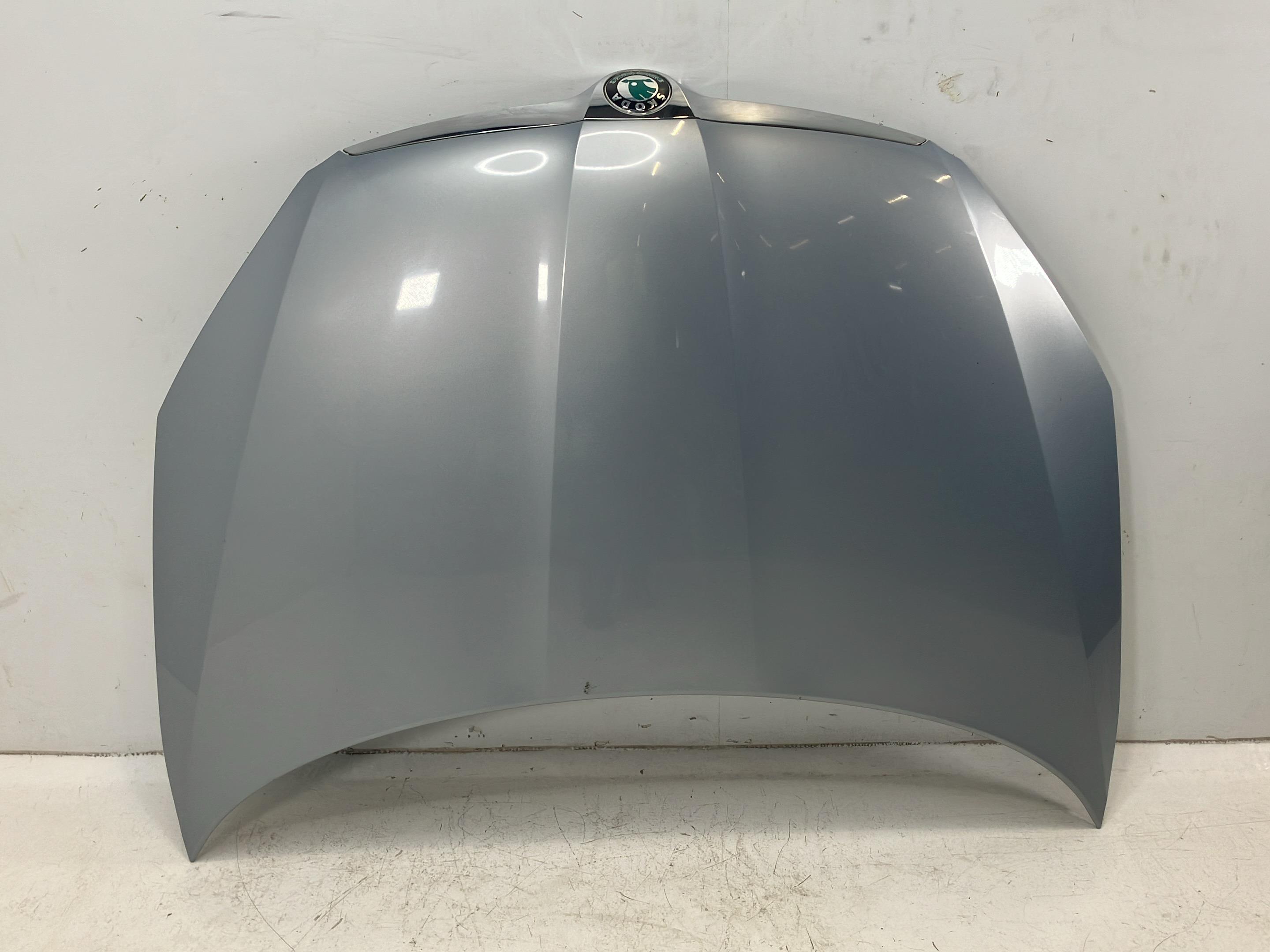 Capot moteur SKODA Roomster (5J) 1.2 TDI  55 kW  75 PS (03.2010-05.2015)