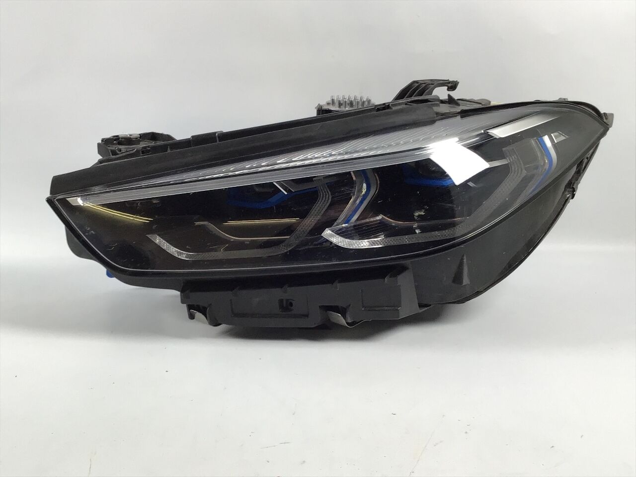 Headlight left BMW 8er Coupe (G15, F92) 840i xDrive  250 kW  340 PS (07.2019-> )