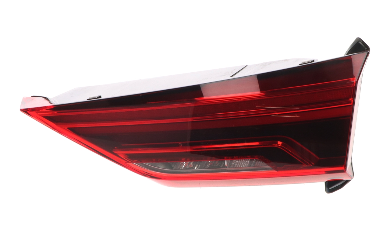 Rückleuchte innen rechts AUDI Q3 (F3B) 35 TFSI  110 kW  150 PS (08.2018-> )