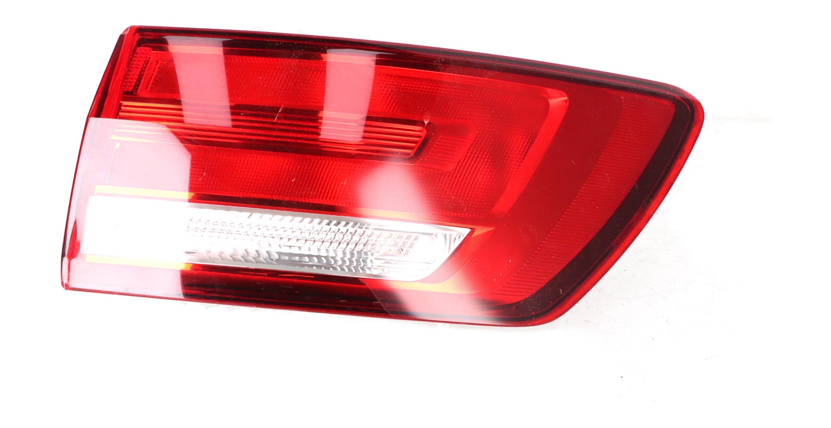 Rückleuchte rechts außen AUDI A4 Avant (8W, B9) 1.4 TFSI  110 kW  150 PS (02.2016-> )