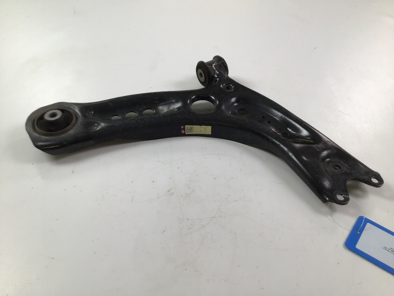 Wishbone right front SKODA Octavia III Kombi (5E) 2.0 TSI RS  180 kW  245 PS (02.2017-> )