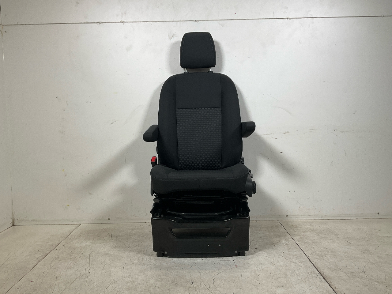 Sitz links vorne FORD Transit V363 Pritsche/Fahrgestell (FED, FFD) 2.0 TDCi  125 kW  170 PS (03.2016-> )