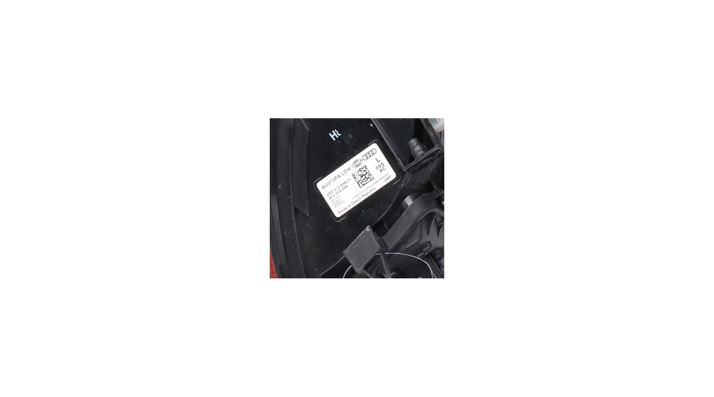 Lampă spate exterior stânga AUDI A3 Sportback (8V) 2.0 TDI  135 kW  184 PS (05.2013-> )