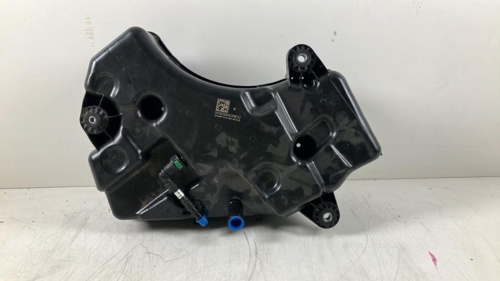 Tank AdBlue BMW X3 (G01, F97) xDrive 20d  140 kW  190 PS (08.2017-> ) Tank AdBlue BMW X3 (G01, F97) xDrive 20d  140 kW  190 PS (08.2017-> )