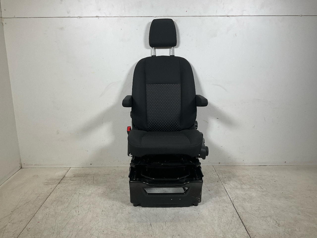 Sitz links vorne FORD Transit V363 Pritsche/Fahrgestell (FED, FFD) 2.0 TDCi  125 kW  170 PS (03.2016-> )