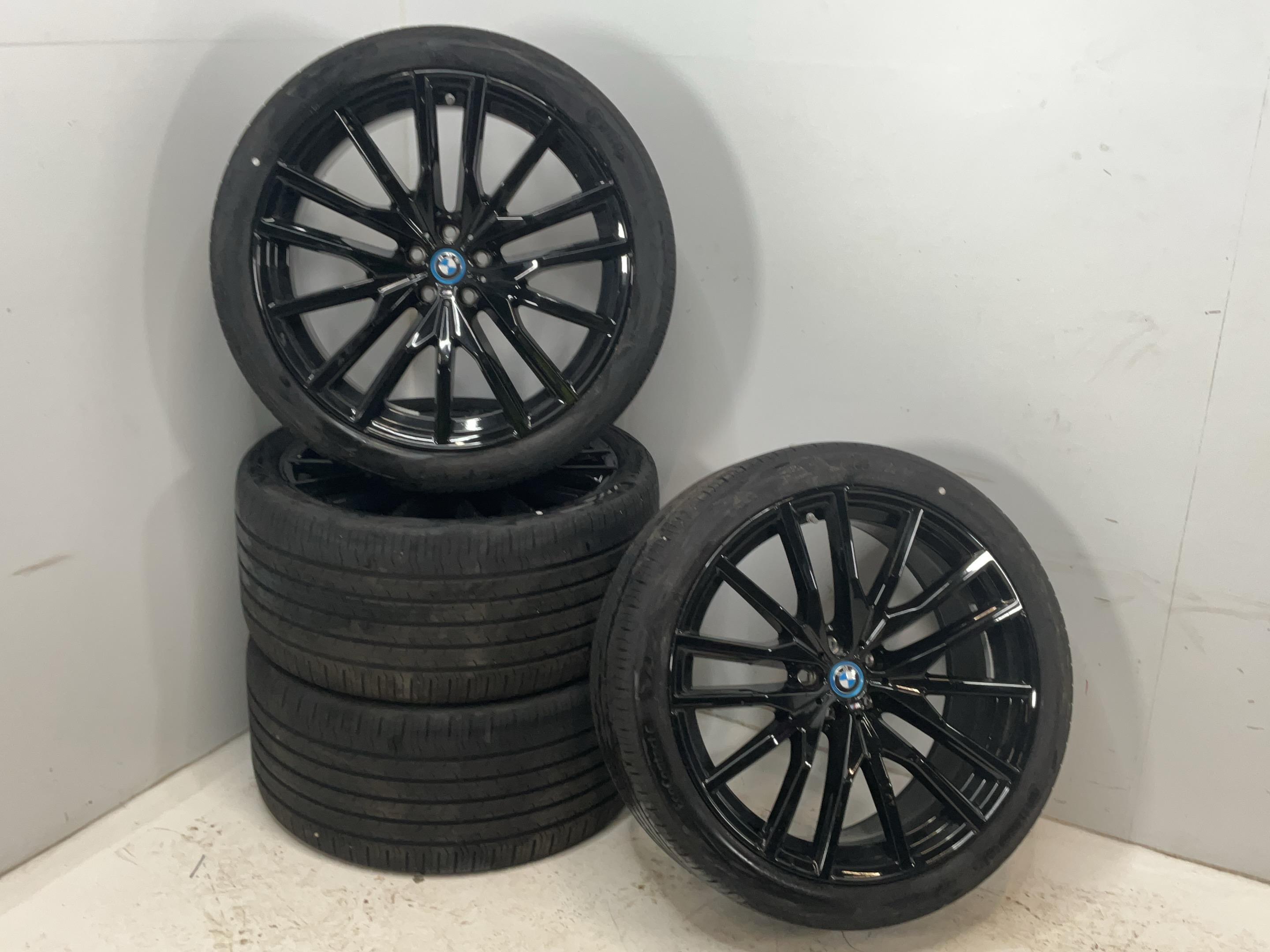 Entire wheel BMW X5 (G05, F95) xDrive40d Mild-Hybrid  259 kW  352 PS (06.2023-> )