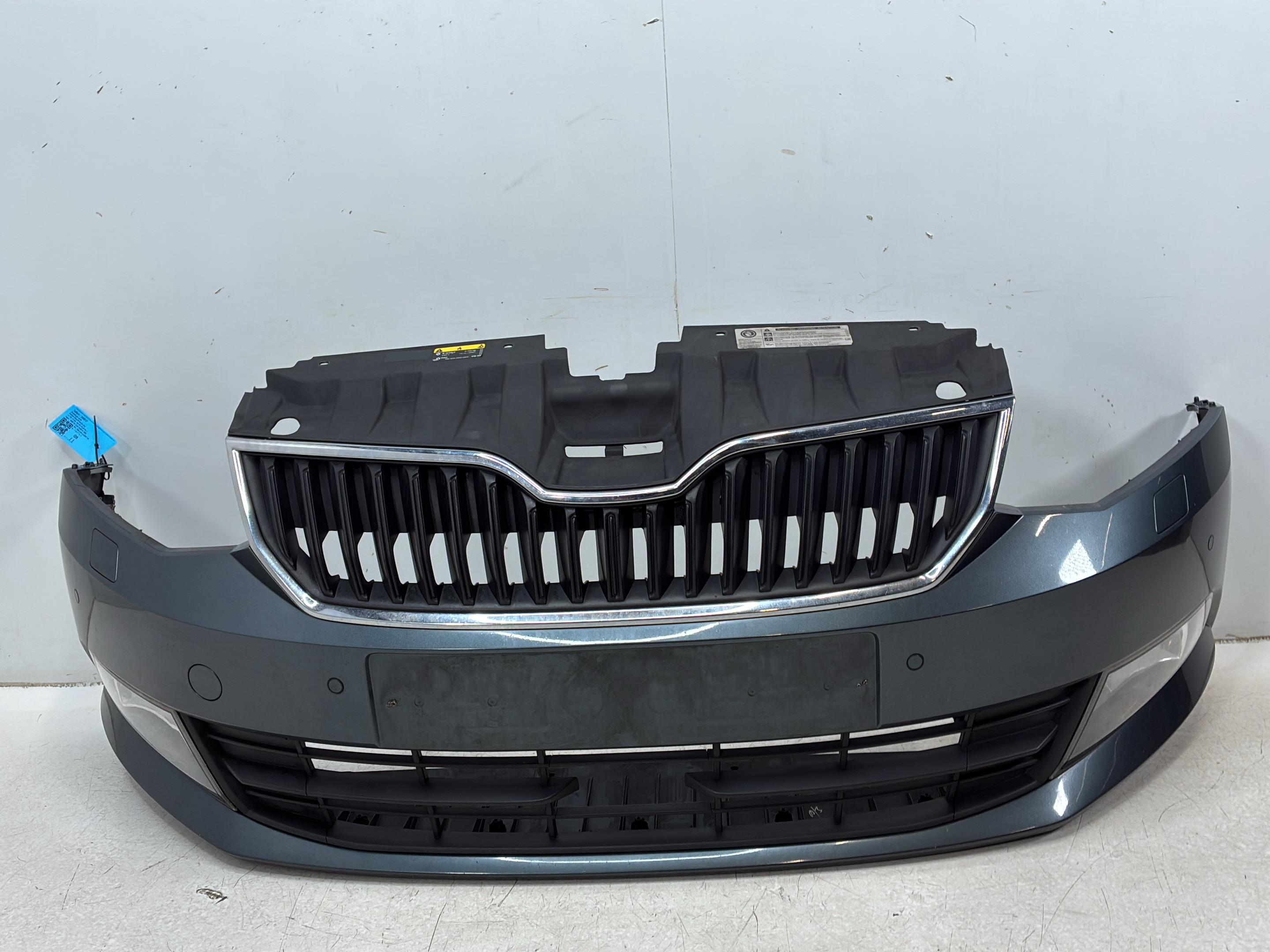 Stoßstange vorne SKODA Fabia III Kombi (NJ) 1.4 TDI  77 kW  105 PS (10.2014-> )