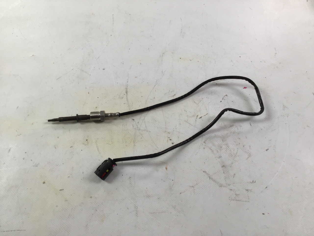 Abgastemperaturfühler BMW X7 (G07) xDrive 40d Mild-Hybrid  250 kW  340 PS (03.2019-> ) Abgastemperaturfühler BMW X7 (G07) xDrive 40d Mild-Hybrid  250 kW  340 PS (03.2019-> )