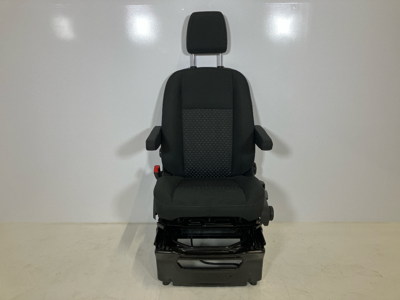 Sitz links vorne FORD Transit V363 Pritsche/Fahrgestell (FED, FFD) 2.0 TDCi  125 kW  170 PS (03.2016-> )