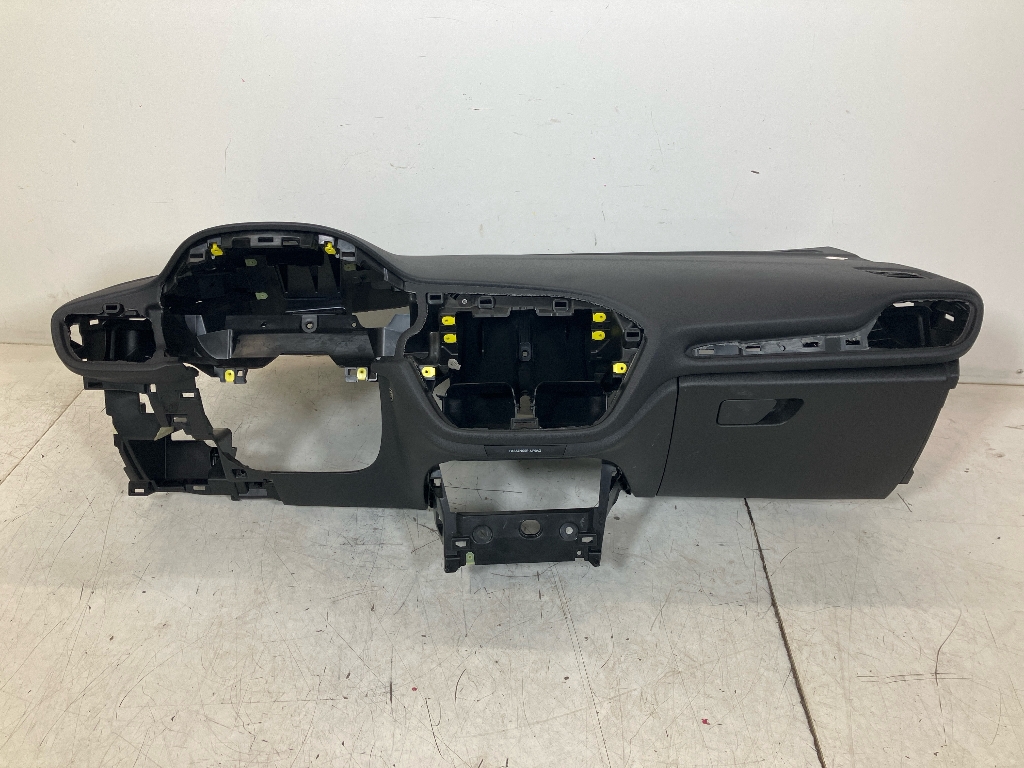 Armaturenbrett FORD Fiesta VII (HJ, HF) 1.5 ST EcoBoost  147 kW  200 PS (04.2018-> ) Armaturenbrett FORD Fiesta VII (HJ, HF) 1.5 ST EcoBoost  147 kW  200 PS (04.2018-> )