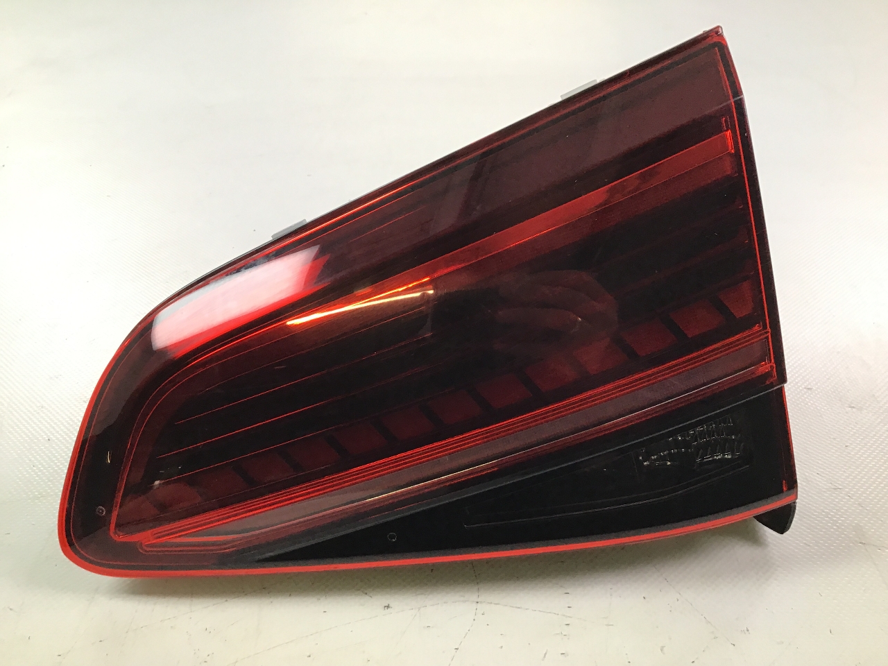 Achterlicht binnen rechts VW Golf VII (5G) 2.0 R 4motion  228 kW  310 PS (12.2016-> )