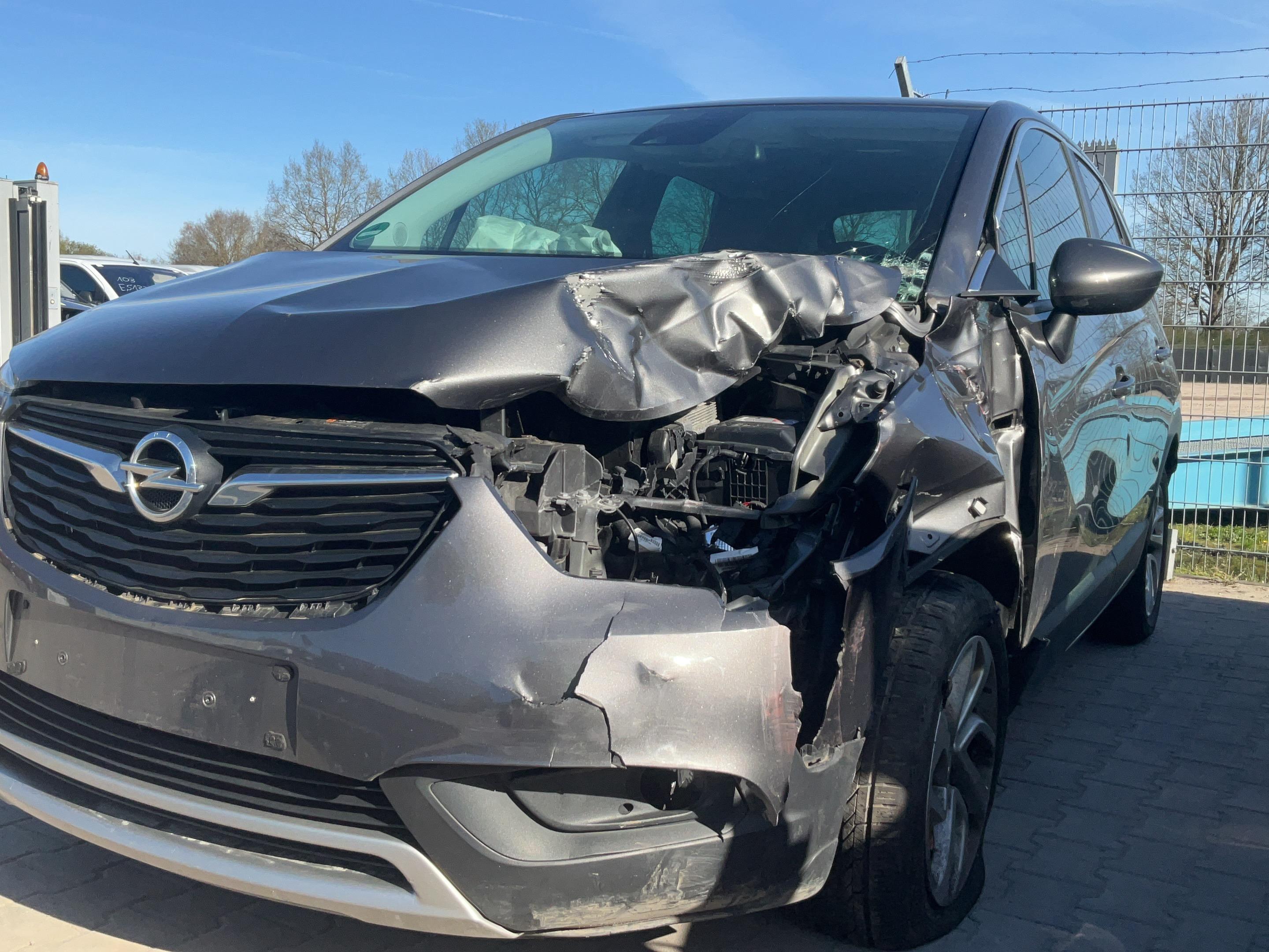 OPEL Crossland X (P17) 1.2