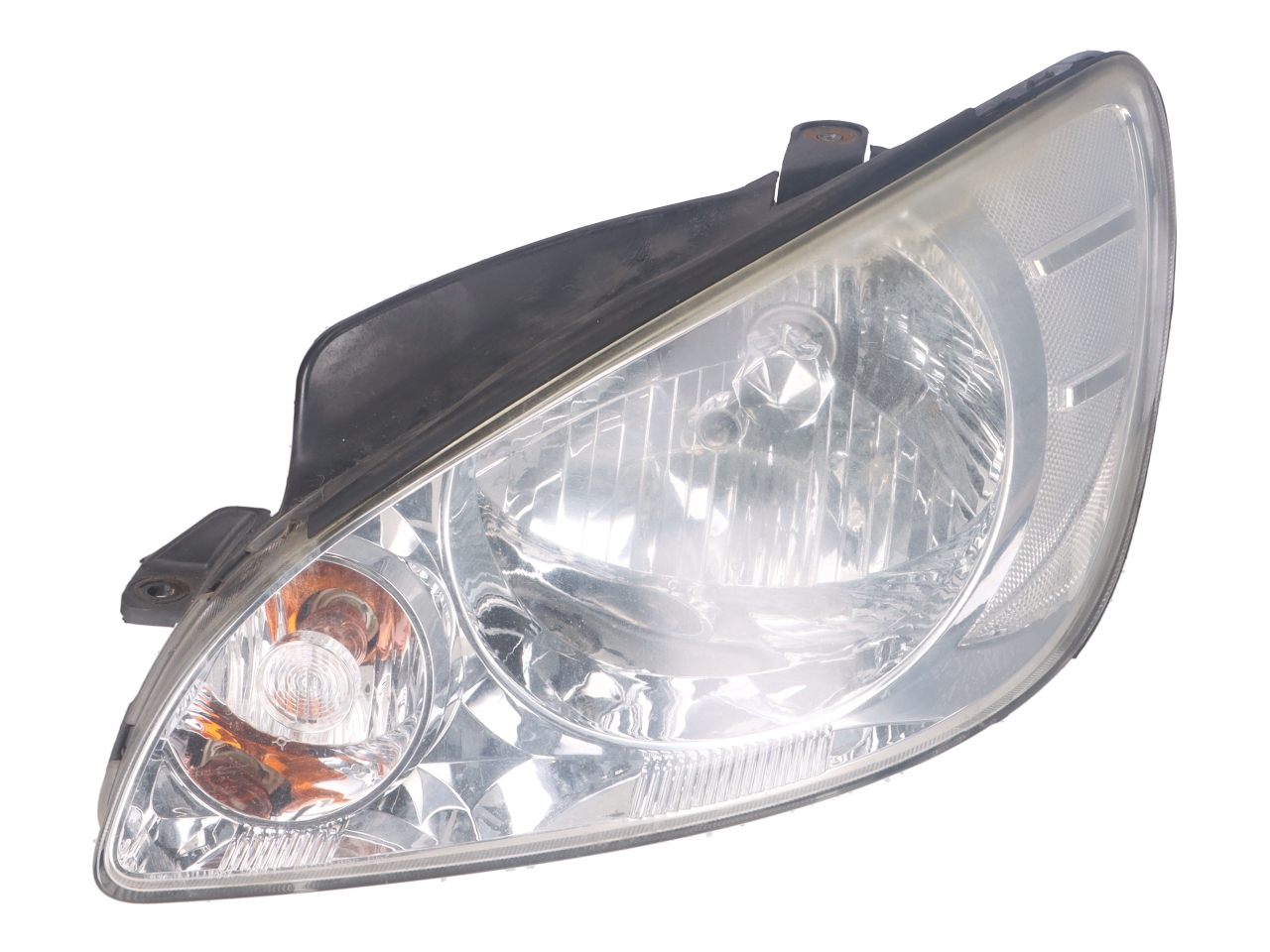 Headlight left HYUNDAI Getz (TB) 1.4  71 kW  97 PS (08.2005-12.2010)