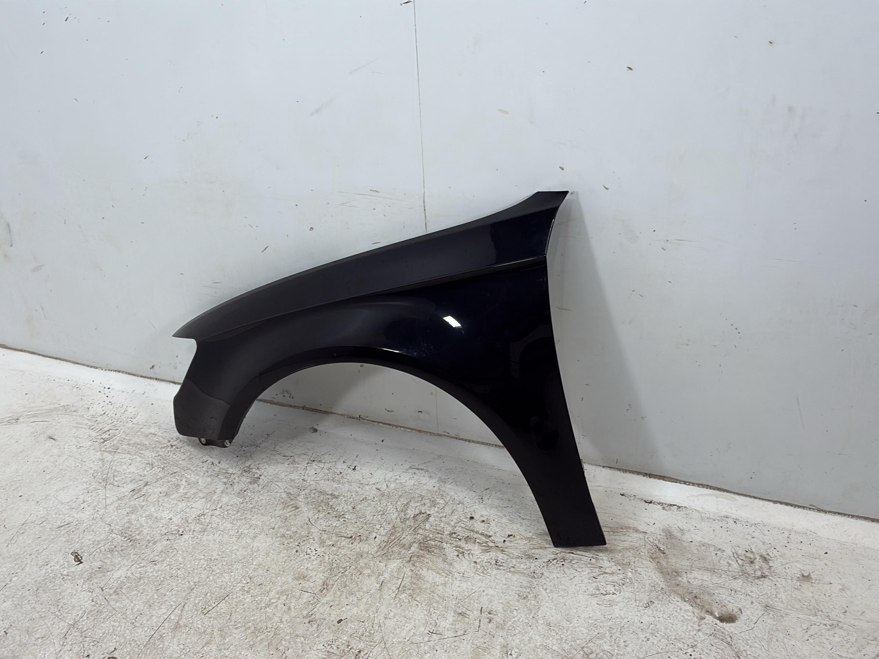 Fender left front AUDI A3 Sportback (8V) 2.0 TDI  135 kW  184 PS (05.2013-> )
