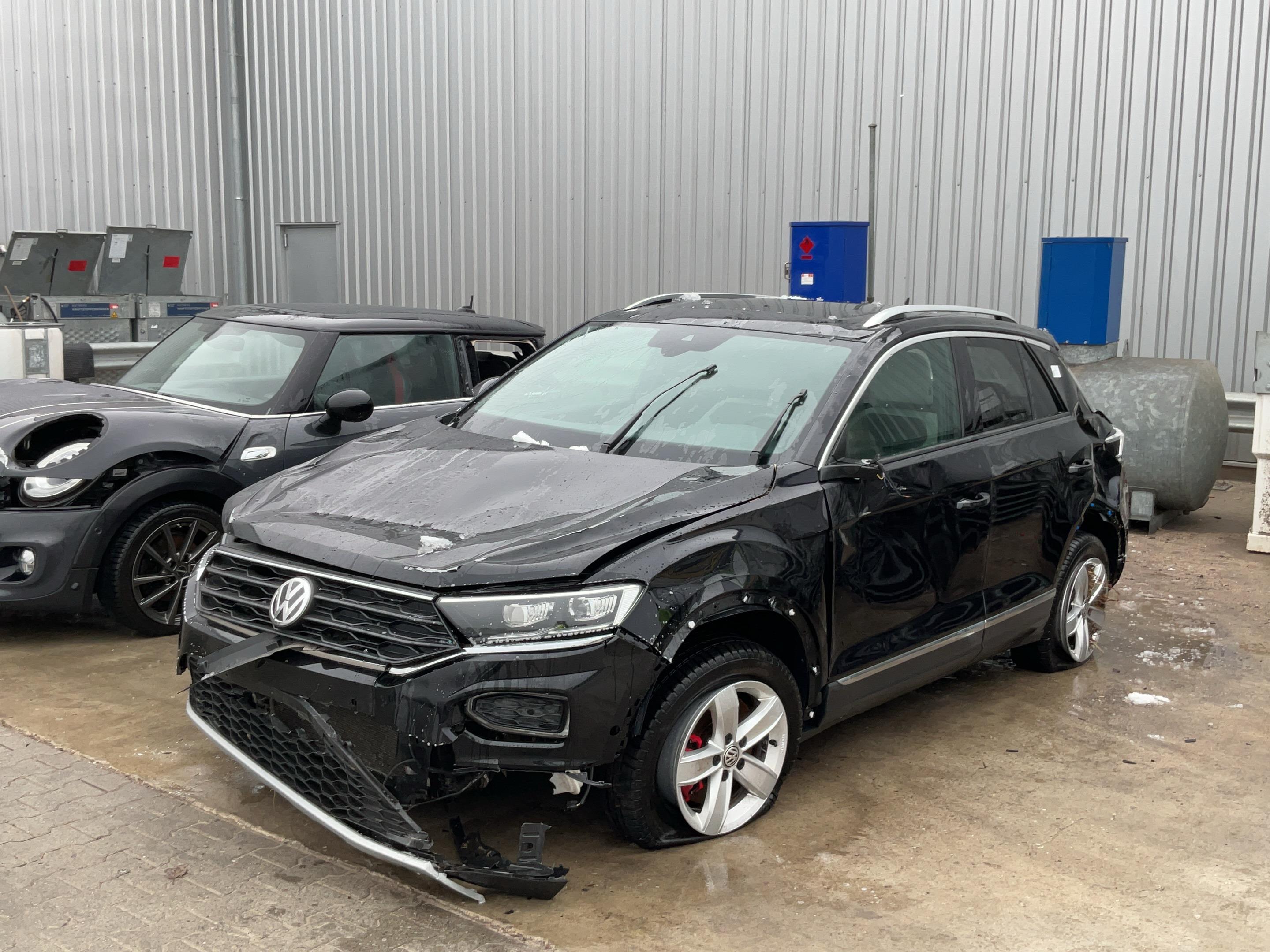 VW T-Roc (A11) 2.0 TSI 4motion