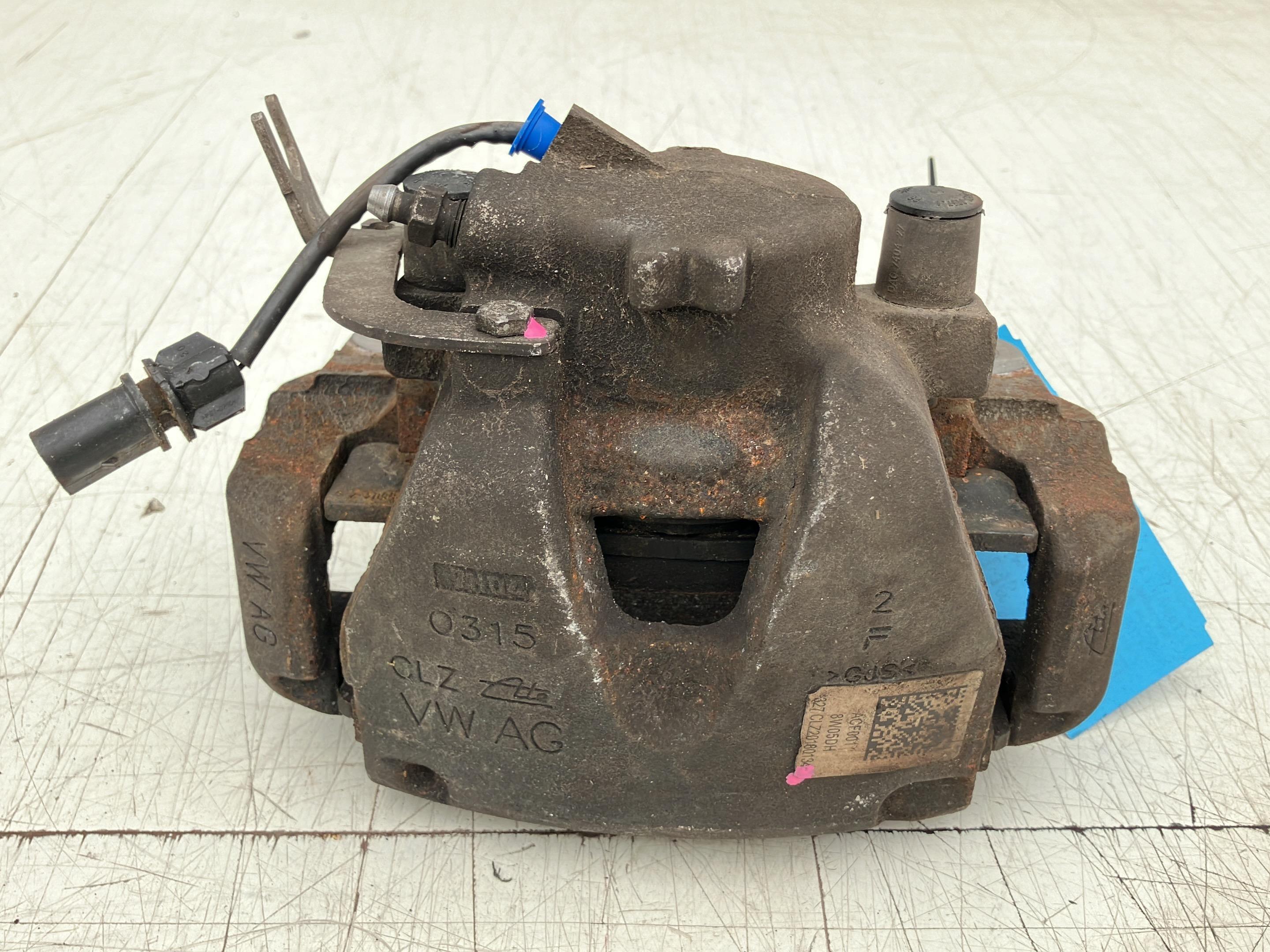Brake caliper right front AUDI A4 (8W, B9) 1.4 TFSI  110 kW  150 PS (08.2015-> )