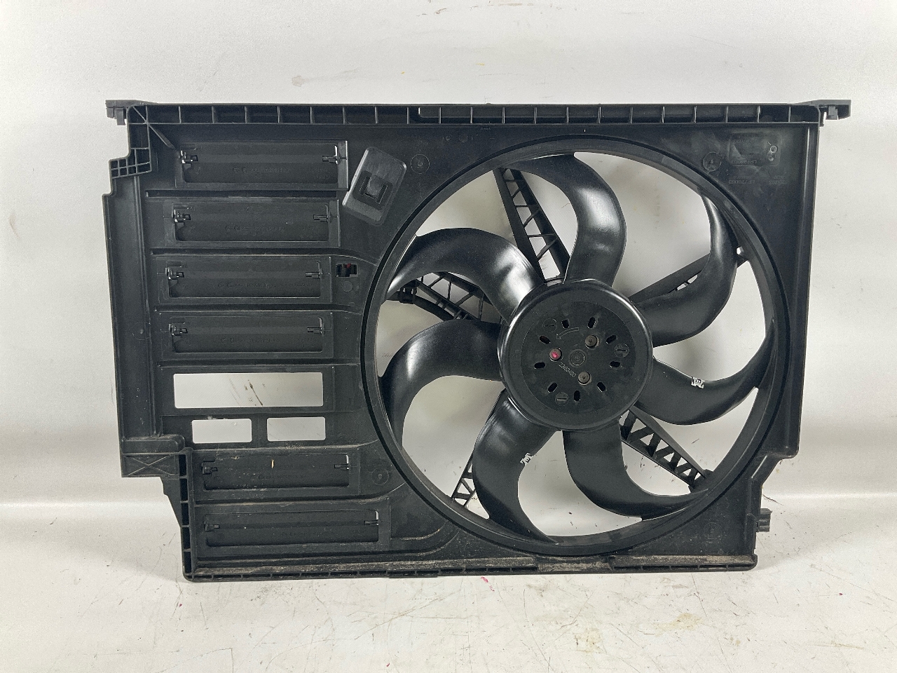 Elektrolüfter BMW X3 (G01, F97) xDrive 20d  140 kW  190 PS (08.2017-> ) Elektrolüfter BMW X3 (G01, F97) xDrive 20d  140 kW  190 PS (08.2017-> )