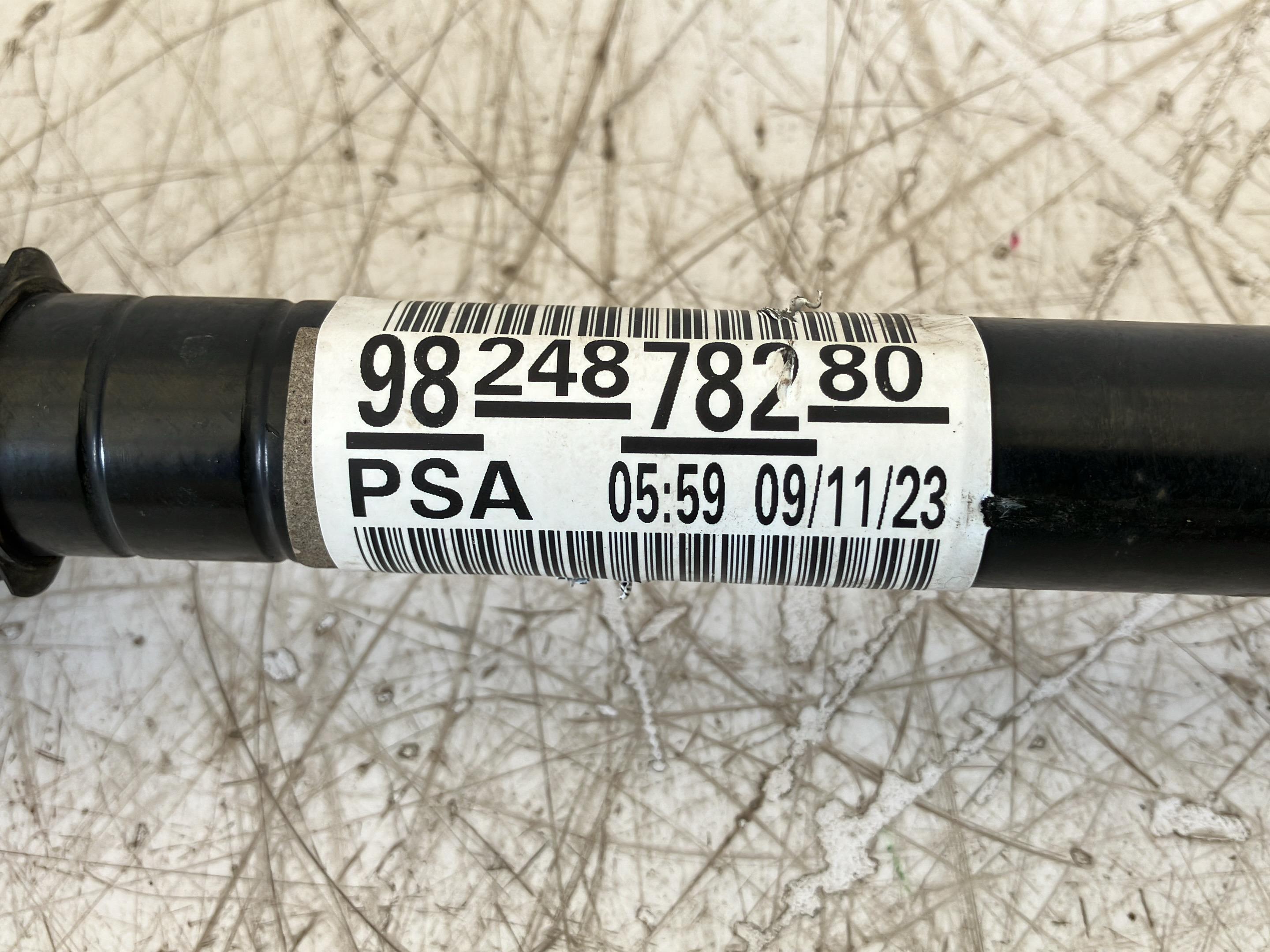 Drive shaft left front CITROEN C4 III (BA, BB, BC) 1.2 PureTech 130  96 kW  130 PS (10.2020-> )
