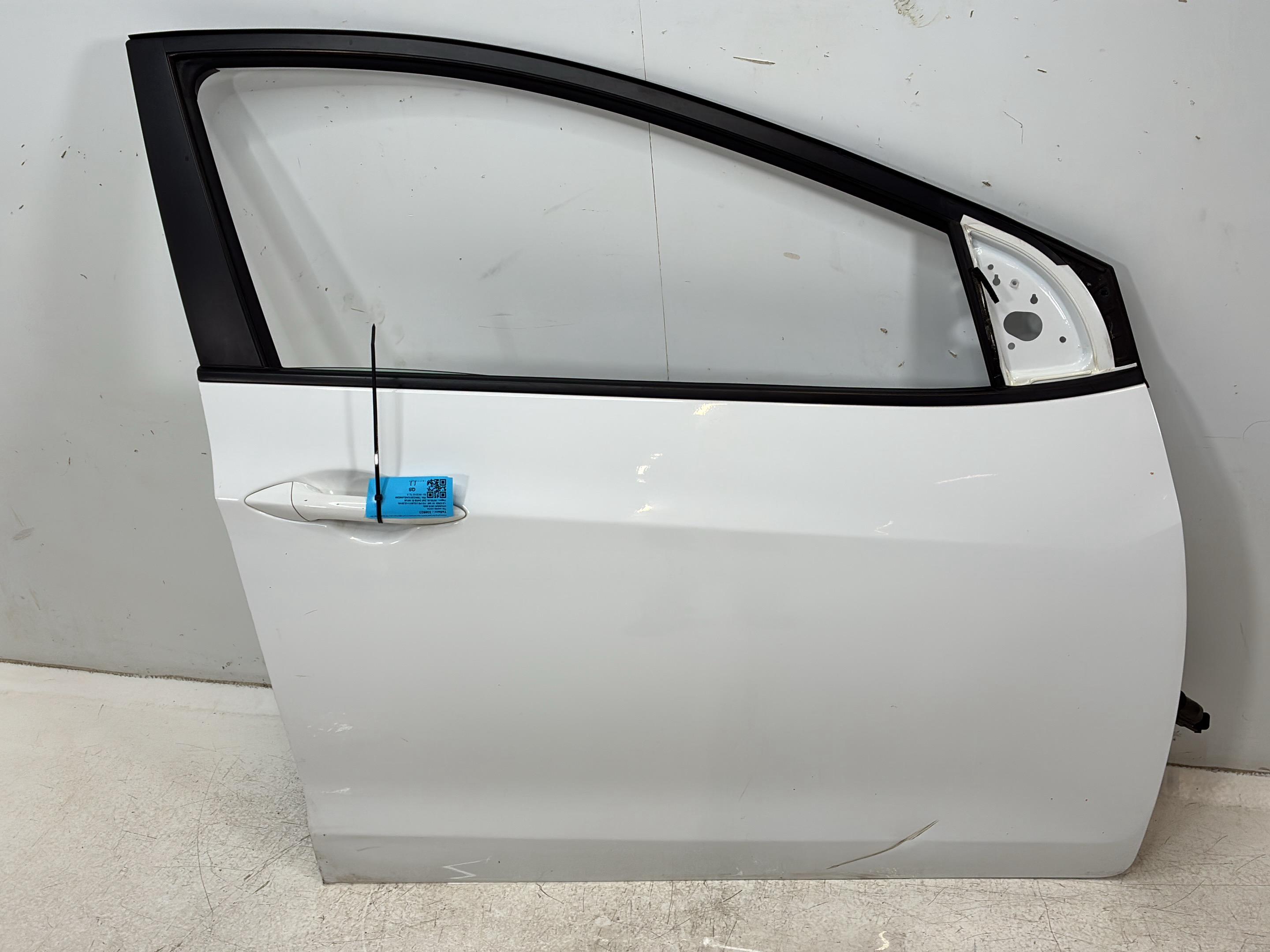 ușă dreapta față HYUNDAI i30 II (GD) 1.6 CRDi  81 kW  110 PS (12.2011-12.2016)