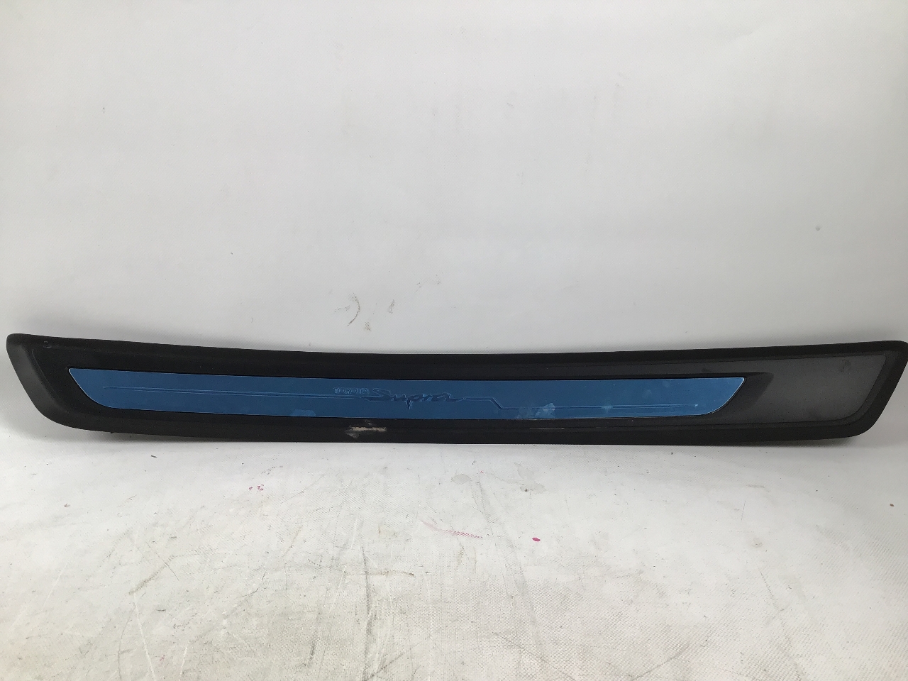 Panoul pragului ușii dreapta TOYOTA Supra (DB) 3.0 GR  250 kW  340 PS (03.2019-> )