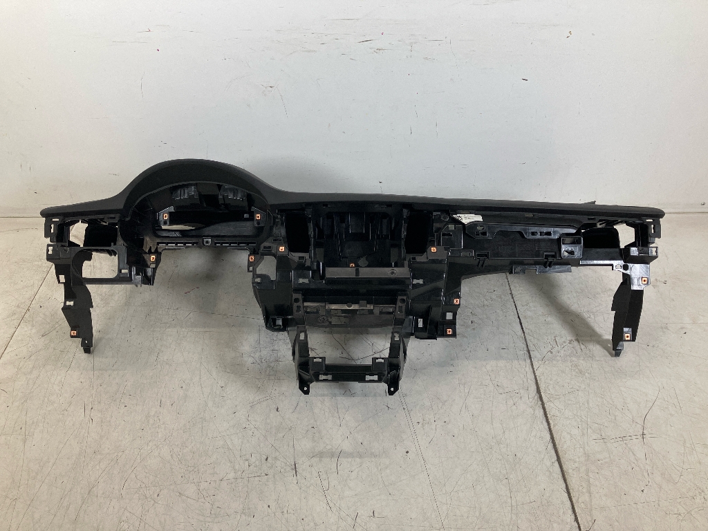 Car dashboard OPEL Astra K Sports Tourer (B16) 1.4 Turbo  92 kW  125 PS (11.2015-> )