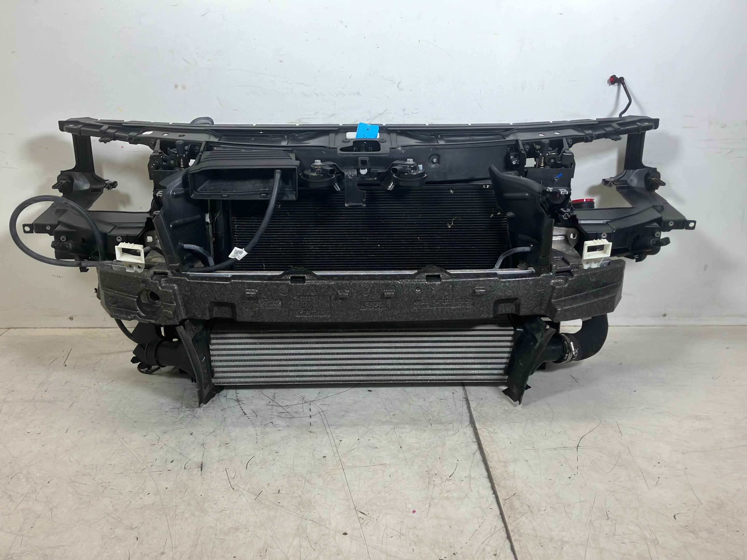 Kühlerpaket mit Schlossträger AUDI A8 (4H) 3.0 TDI quattro  190 kW  258 PS (10.2013-01.2018)