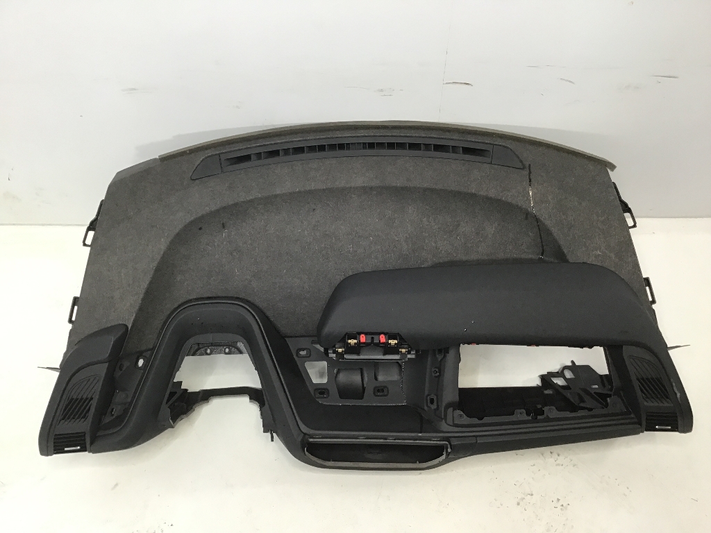 Armaturenbrett BMW i3 (I01) electric  125 kW  170 PS (09.2014-> )