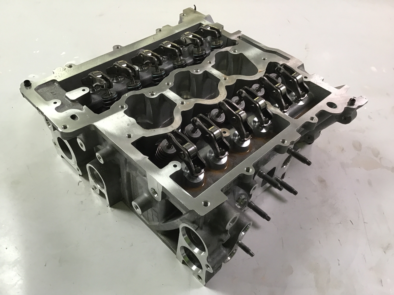 Zylinderkopf FORD Fiesta VII (HJ, HF) 1.0 EcoBoost  70 kW  95 PS (12.2019-> )