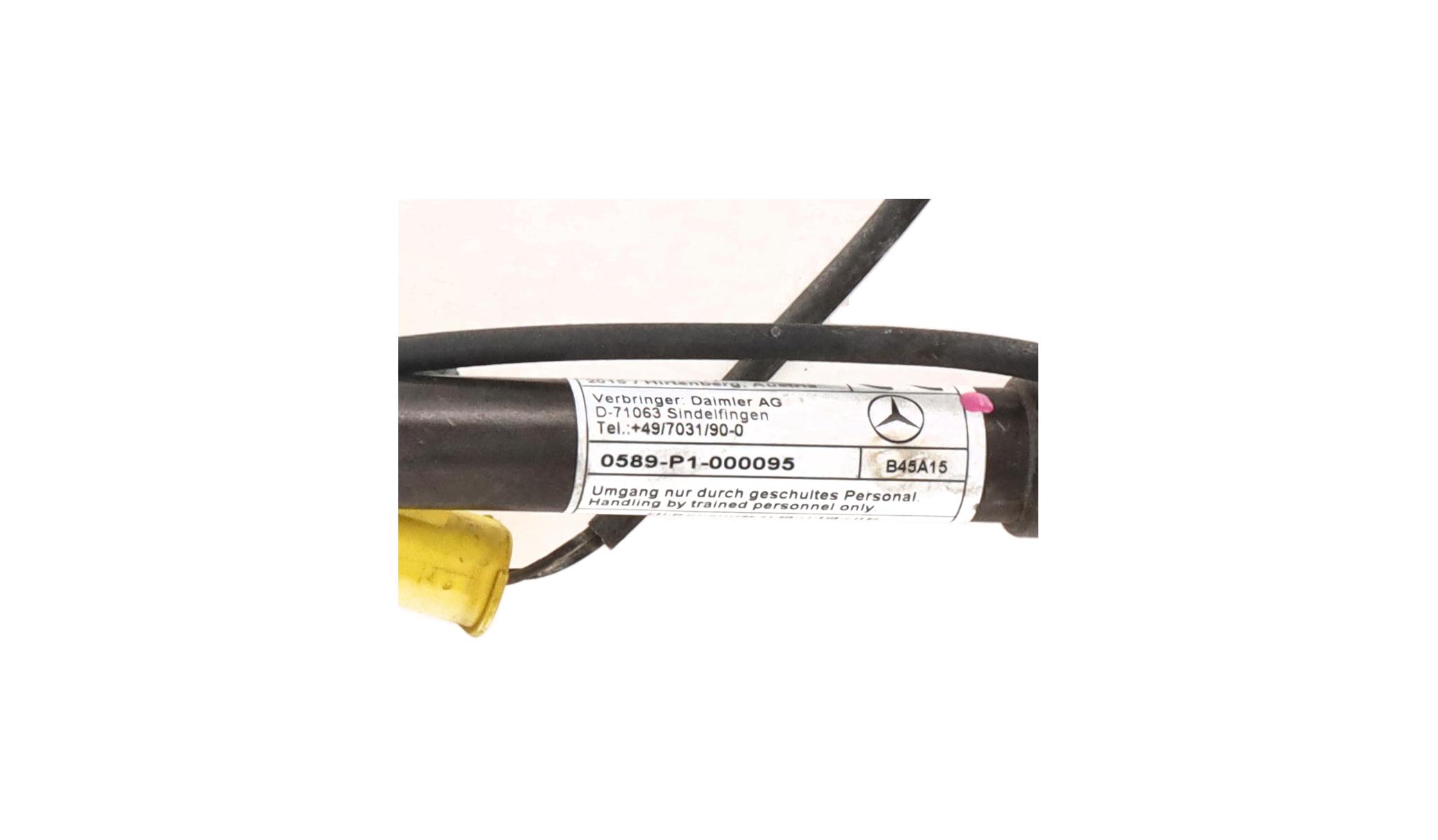 Actuator capotă dreapta MERCEDES-BENZ C-Klasse (W205) C 200 BLUETEC  100 kW  136 PS (05.2014-05.2018)