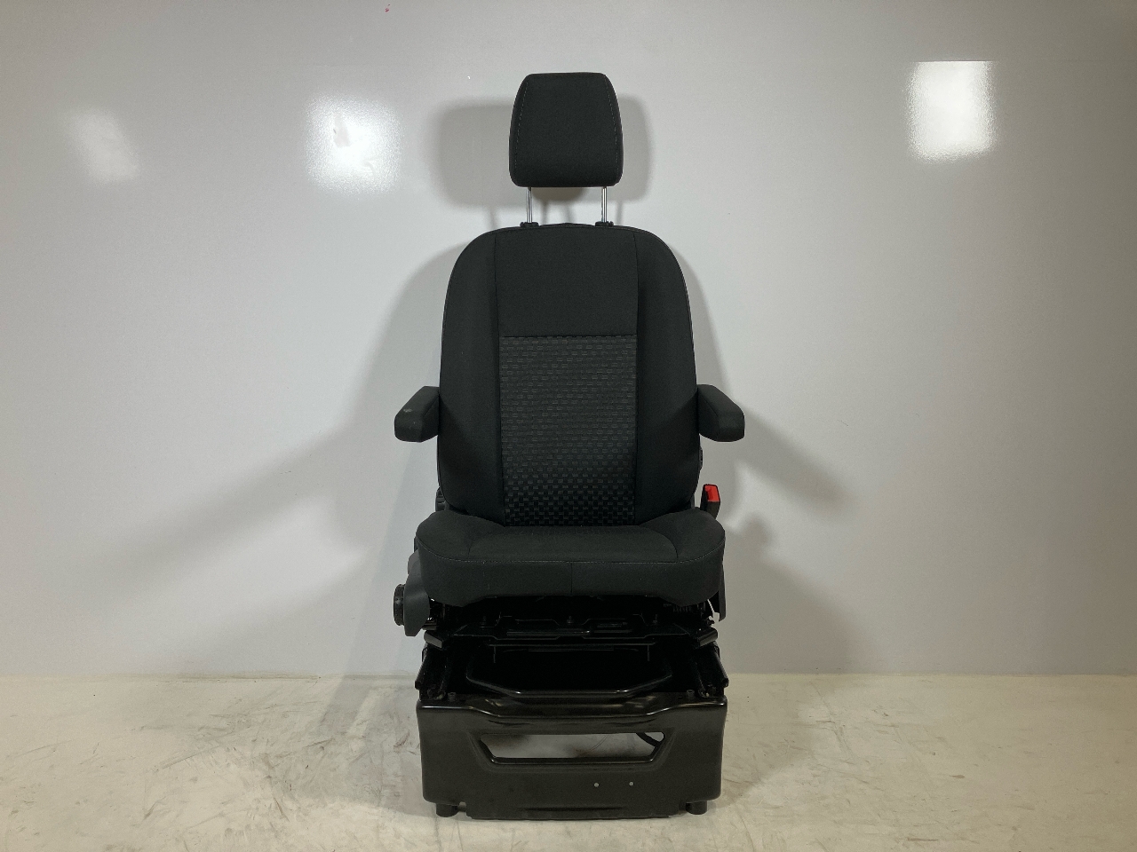 Sitz rechts vorne FORD Transit V363 Pritsche/Fahrgestell (FED, FFD) 2.0 TDCi  125 kW  170 PS (03.2016-> )