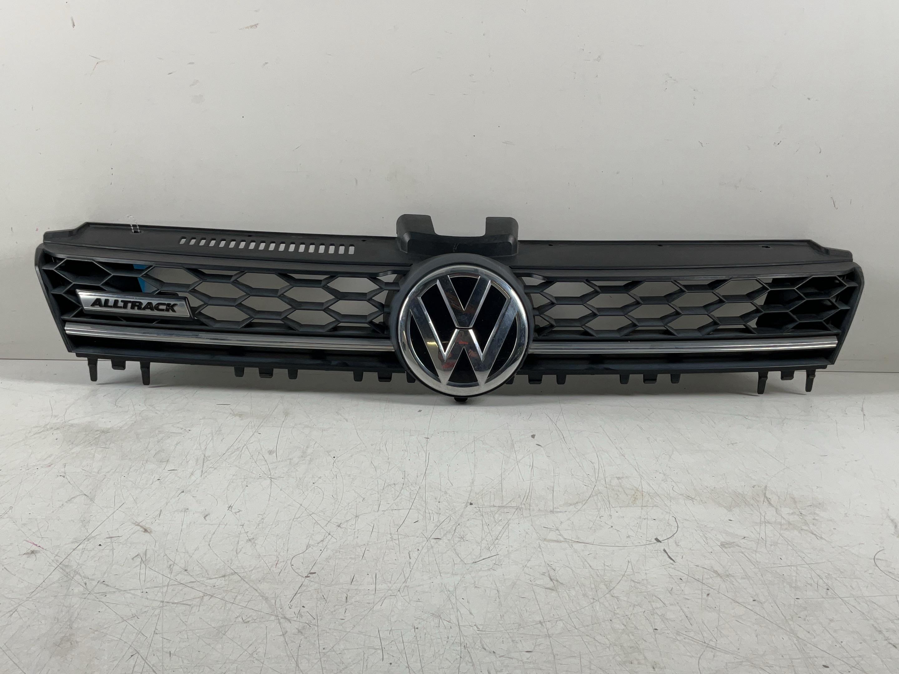 Kühlergrill VW Golf VII Variant (BA, BV) 2.0 GTD  135 kW  184 PS (01.2015-> )