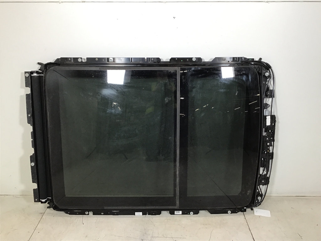 Panoramadach BMW X5 (G05, F95) xDrive40d Mild-Hybrid  259 kW  352 PS (06.2023-> ) Panoramadach BMW X5 (G05, F95) xDrive40d Mild-Hybrid  259 kW  352 PS (06.2023-> )