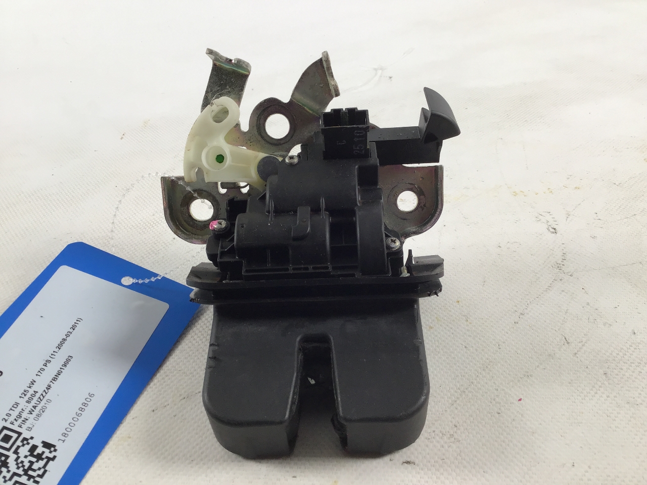 Slot Achterklep AUDI A6 Avant (4F, C6) 2.0 TFSI  125 kW  170 PS (06.2005-08.2011) Slot Achterklep AUDI A6 Avant (4F, C6) 2.0 TFSI  125 kW  170 PS (06.2005-08.2011)